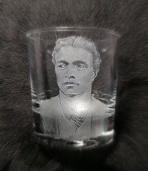 Васил Левски - чаша за твърд алкохол