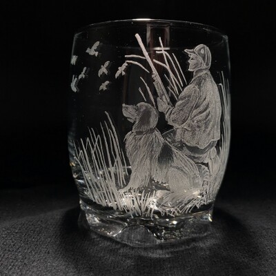 Ловец с куче – чаша за твърд алкохол Ловец с куче – чаша за твърд алкохол