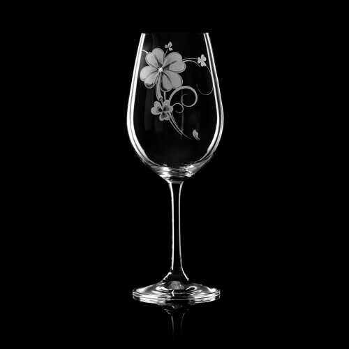 Четирилистна детелина - чаша за вино